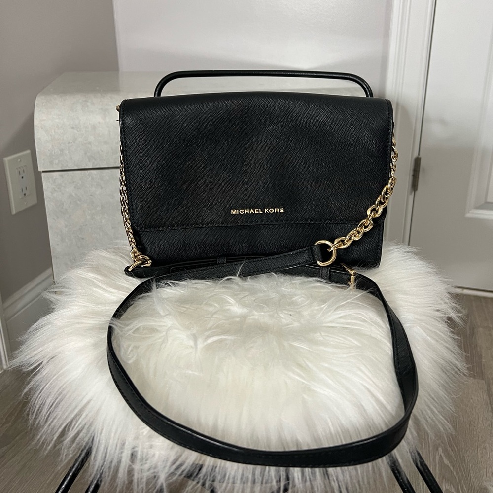 Micheal Kors Black shoulder bag